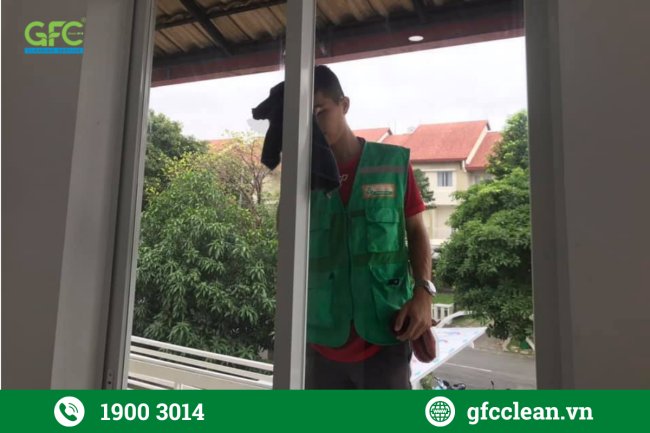 vệ sinh công nghiệp sóc trăng
